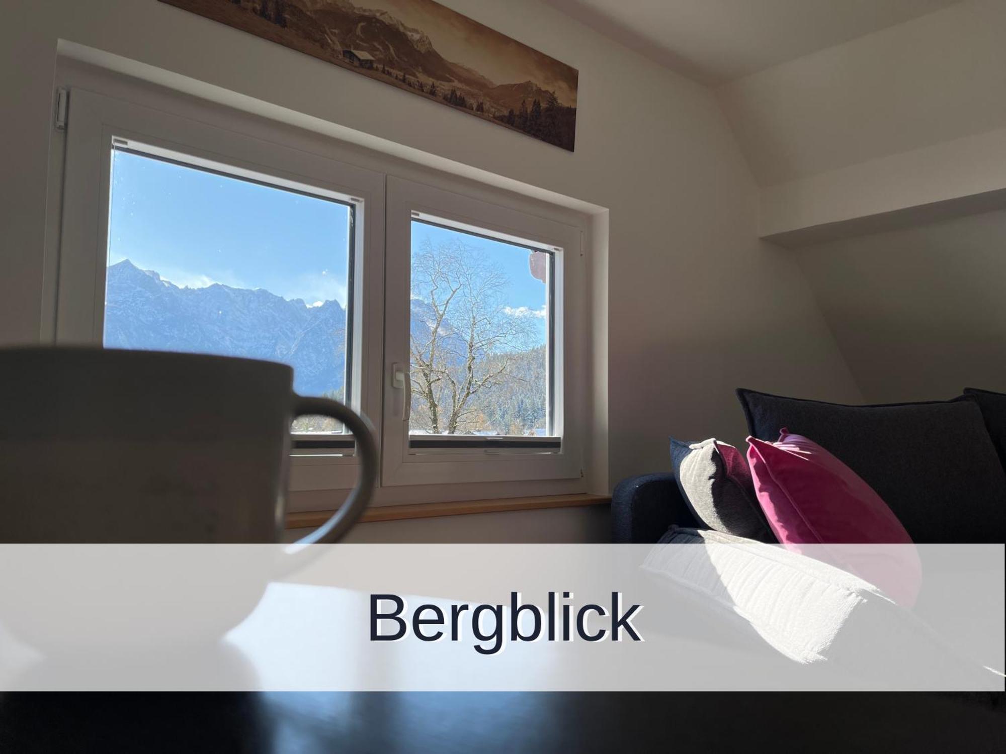 Ferienwohnung Rambold Wettersteinwand Garmisch-Partenkirchen Exterior foto